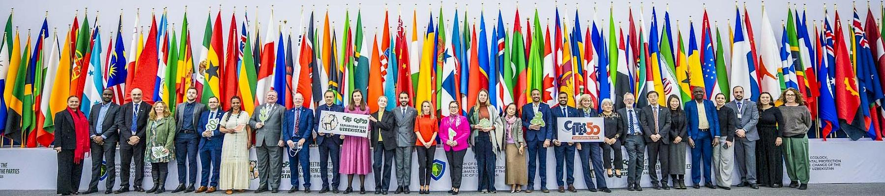 CITES Secretariat Group at CITES COP20. IISD/ENB | Danny Skilton